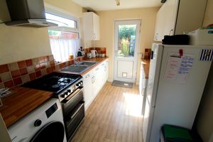 Kitchen- click for photo gallery